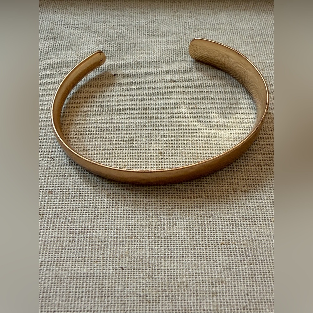 💛KENDRA SCOTT TIANA CUFF💛